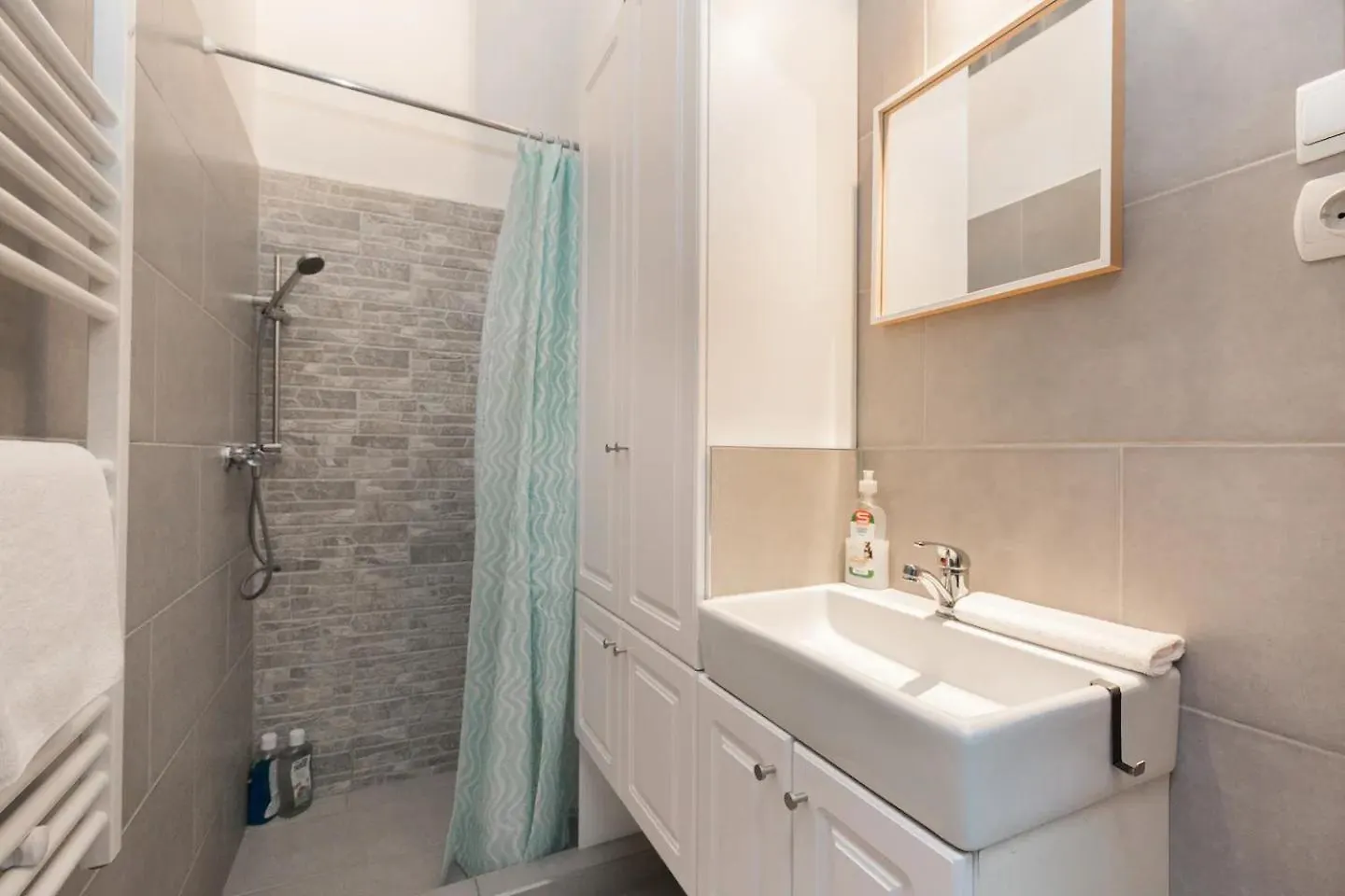 Kertesz 22 - 3 Bedrooms And Living With 2 Baths 부다페스트 헝가리